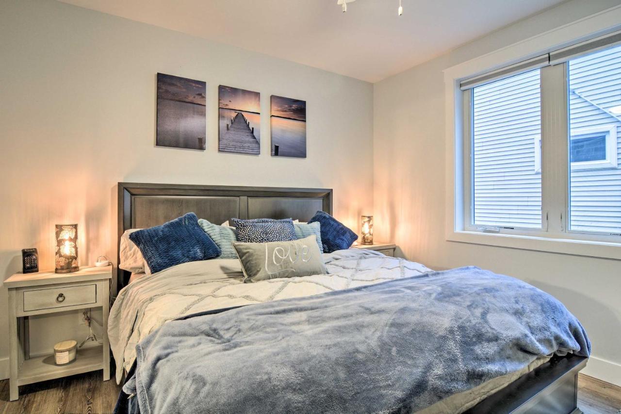Modern Traverse City Condo About 1 Mi To Bay! 외부 사진
