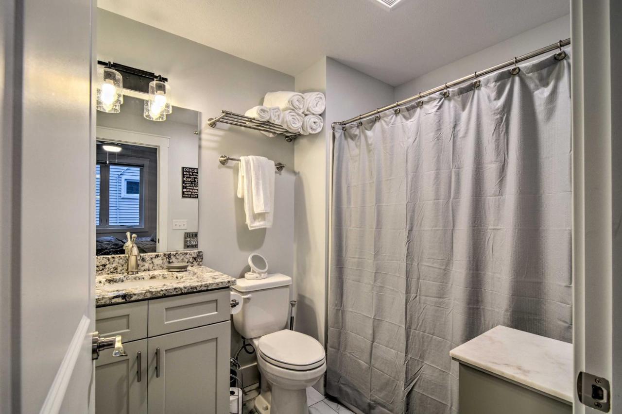Modern Traverse City Condo About 1 Mi To Bay! 외부 사진